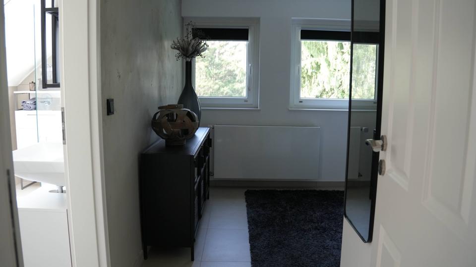 Dachgeschoßwohnung Wuppertal Elberfeld - 2 Zimmer, 65 m&sup2;, 1.000&euro; | Angebot:27619499