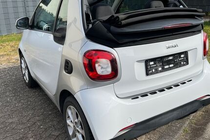 Smart ForTwo 71.700 km 8.900 &euro; Castrop-Rauxel 44577
