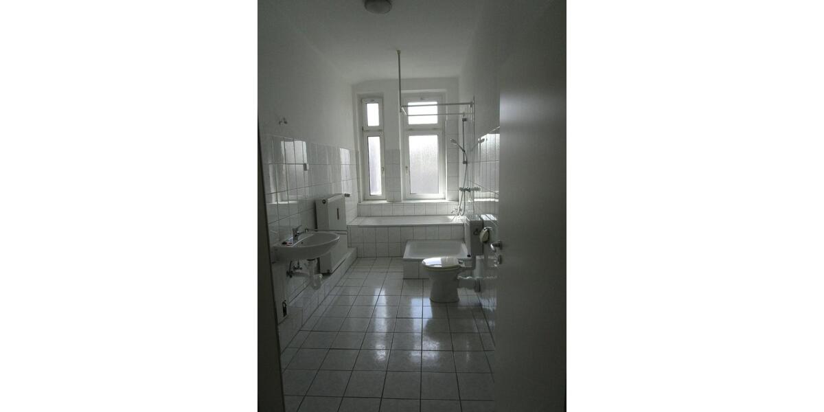Etagenwohnung Bochum - 5 Zimmer, 126 m&sup2;, 1.200&euro; | Angebot:25391632
