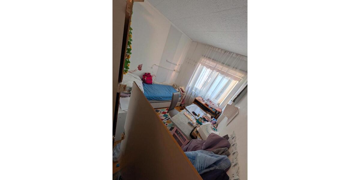 Etagenwohnung Remscheid - 3 Zimmer, 86 m&sup2;, 950&euro; | Angebot:27596173