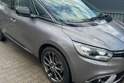 Renault Scenic 100.000 km 9.990 &euro; Dortmund 44319