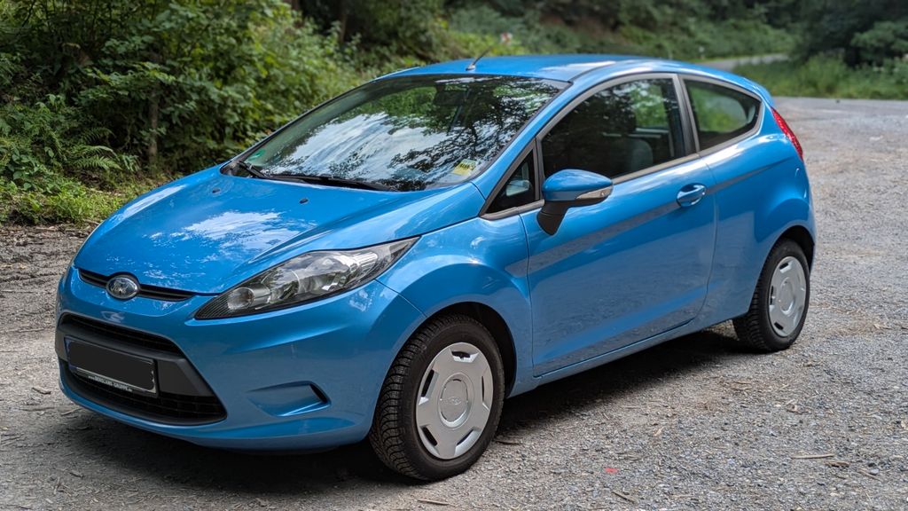 Ford Fiesta 177.060 km 2.950 &euro; Remscheid 42855