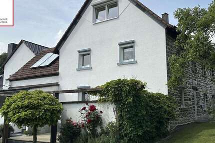 Haus Hemer - 7 Zimmer, 274 m&sup2;, 348.500&euro; | Angebot:25238277