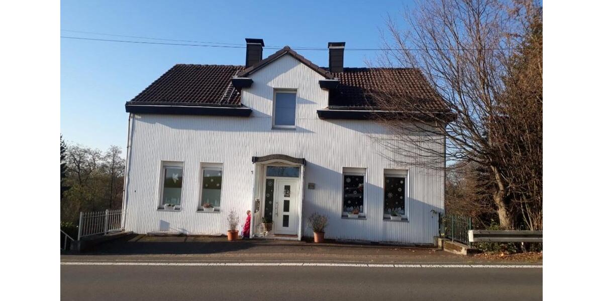 Einfamilienhaus Hagen Hagen-Mitte - 6 Zimmer, 200 m&sup2;, 420.000&euro; | Angebot:26030882