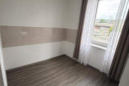 Wohnung Remscheid Remscheid-Süd - 1 Zimmer, 27 m&sup2;, 270&euro; | Angebot:26547011