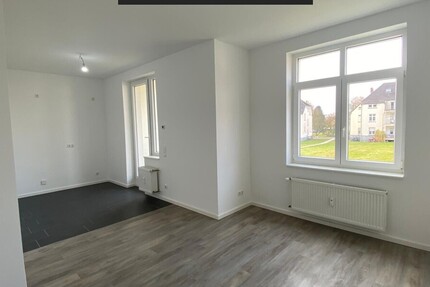 Sanierte Altbauwohnung mit Südwest Balkon im 1. Obergeschoss - Wohnung Dortmund Mengede | Angebot:23354914