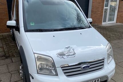 Ford Tourneo Connect 82.000 km 7.850 &euro; Remscheid 42857