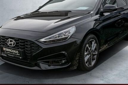 Hyundai i30 11.800 km 19.950 &euro; Kamen 59174