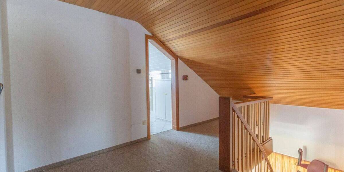 Einfamilienhaus Menden Mitte - 5 Zimmer, 122 m&sup2;, 215.000&euro; | Angebot:26486387