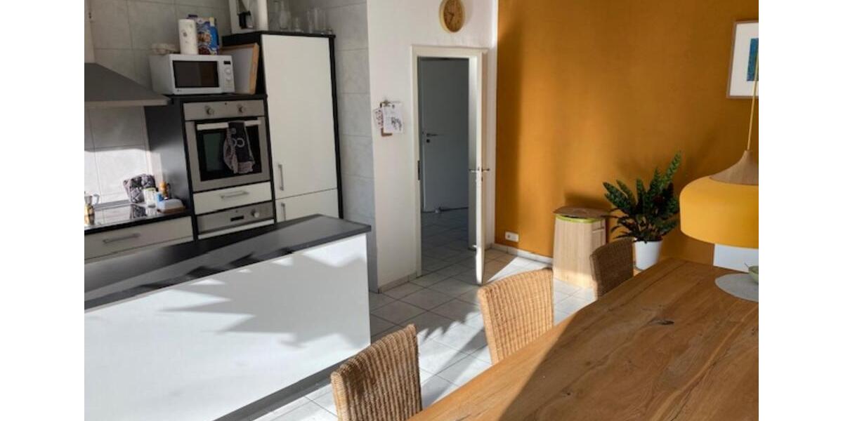 Erdgeschoßwohnung Hattingen Blankenstein - 2.5 Zimmer, 97 m&sup2;, 1.000&euro; | Angebot:25366377