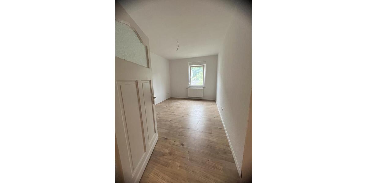 Erdgeschoßwohnung Lüdenscheid Othlinghausen - 3 Zimmer, 77 m&sup2;, 550&euro; | Angebot:25084988