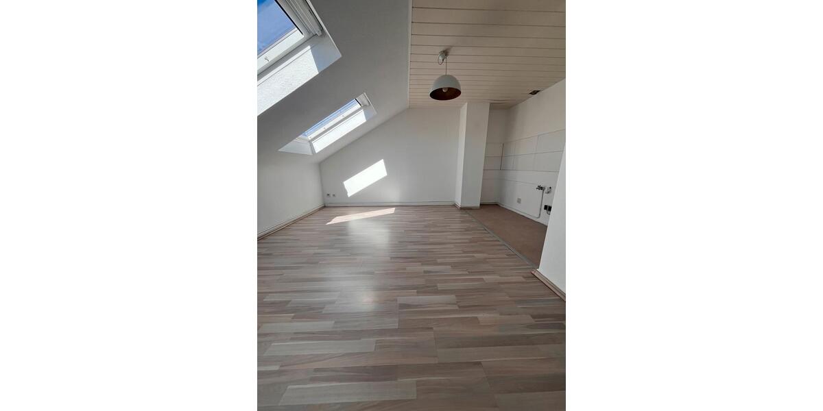 Dachgeschoßwohnung Herdecke - 2 Zimmer, 39 m&sup2;, 420&euro; | Angebot:27554931