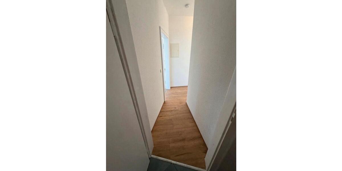 Etagenwohnung Wuppertal Gemarkung Langerfeld - 2 Zimmer, 65 m&sup2;, 560&euro; | Angebot:26699615