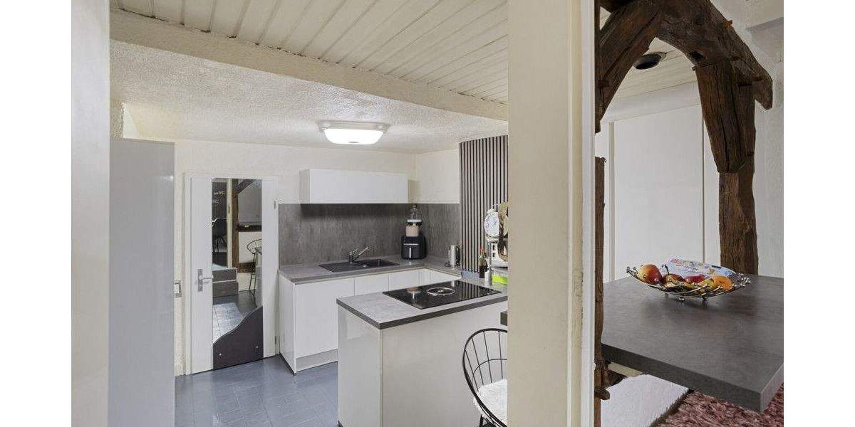 Außergewöhliches Anwesen mit mehreren Häusern mitten in der Natur - Einfamilienhaus Wipperfürth | Angebot:23973687