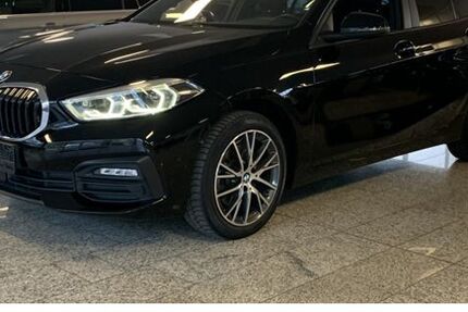 BMW 118 32.600 km 21.985 &euro; Wuppertal 42329