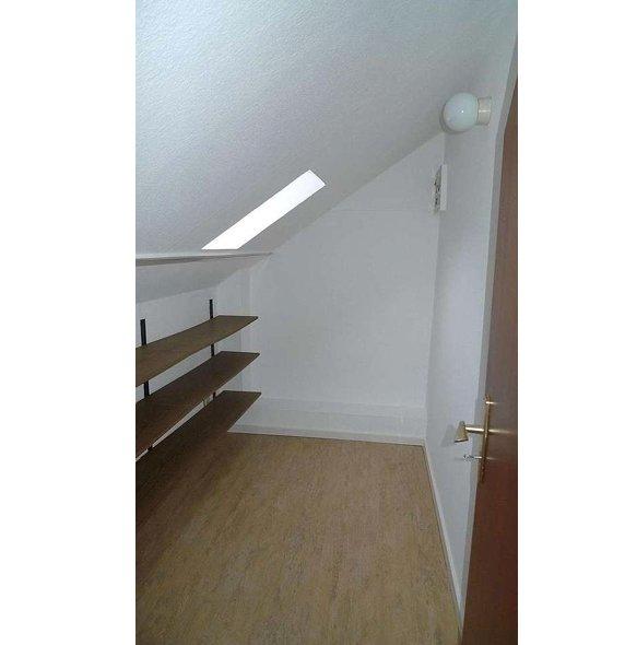 Dachgeschoßwohnung Radevormwald - 2 Zimmer, 65 m&sup2;, 475&euro; | Angebot:26586795