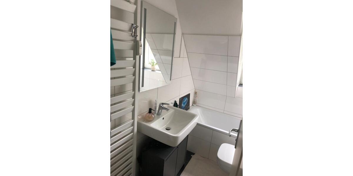Dachgeschoßwohnung Hemer - 2 Zimmer, 40 m&sup2;, 339&euro; | Angebot:26609149