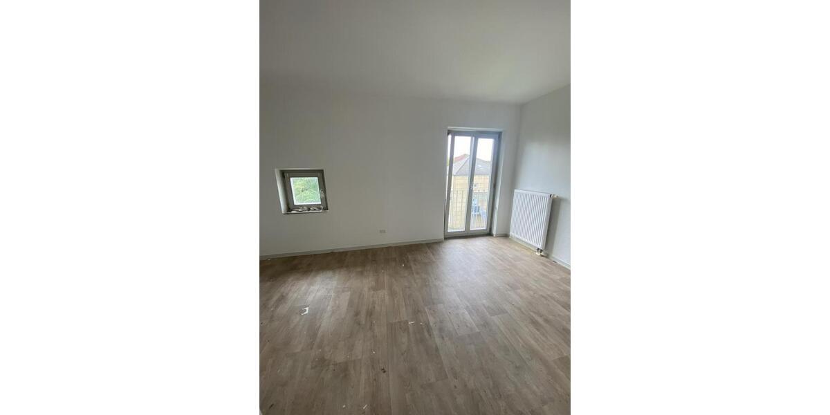 Etagenwohnung Bochum Bochum-Mitte - 3 Zimmer, 73 m&sup2;, 350&euro; | Angebot:25974804