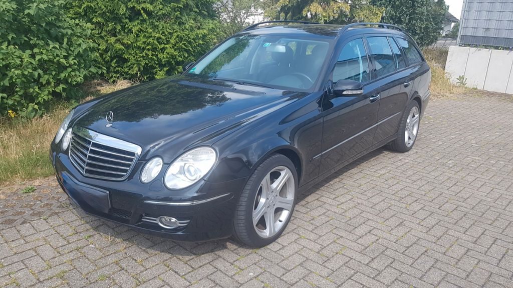 Mercedes-Benz E 280 208.960 km 9.800 &euro; Lüdenscheid 58509