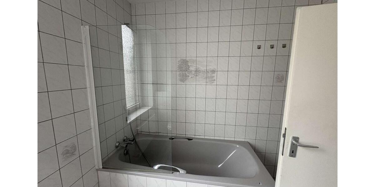 Etagenwohnung Witten Heven - 3 Zimmer, 92 m&sup2;, 782&euro; | Angebot:25368031