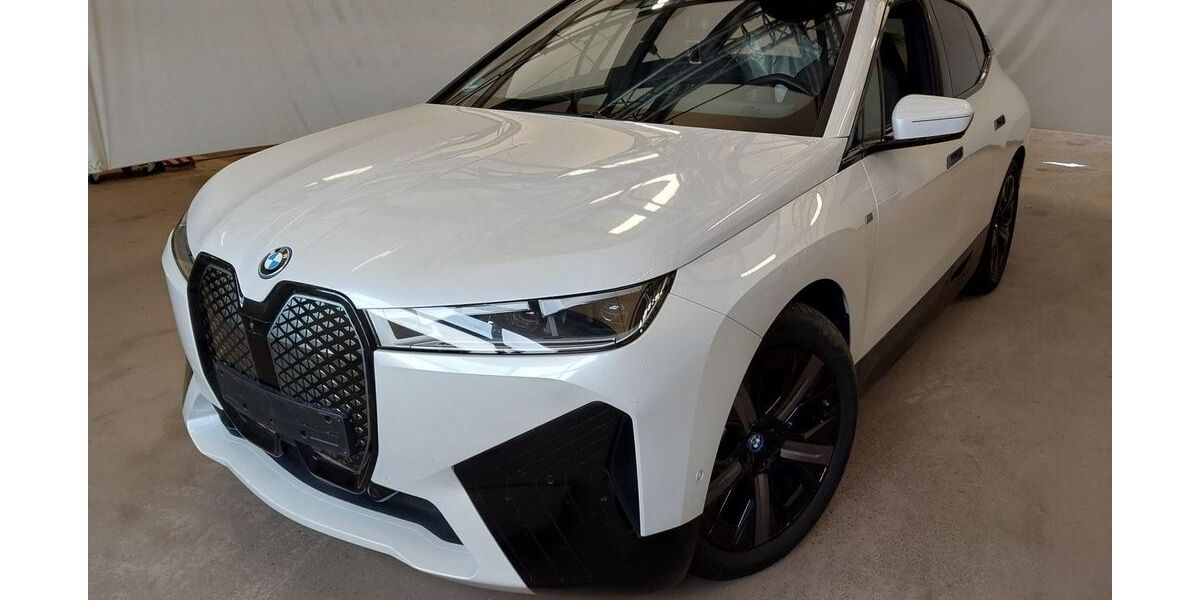 BMW iX 38.101 km 67.930 &euro; Hagen 58091