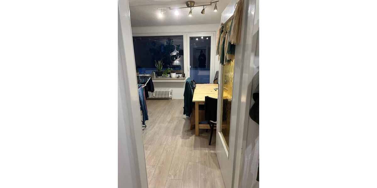 Etagenwohnung Dortmund Hörde - 2 Zimmer, 70 m&sup2;, 700&euro; | Angebot:25570069