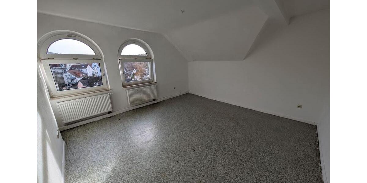Dachgeschoßwohnung Lüdenscheid Staberg - 3 Zimmer, 73 m&sup2;, 410&euro; | Angebot:23601114