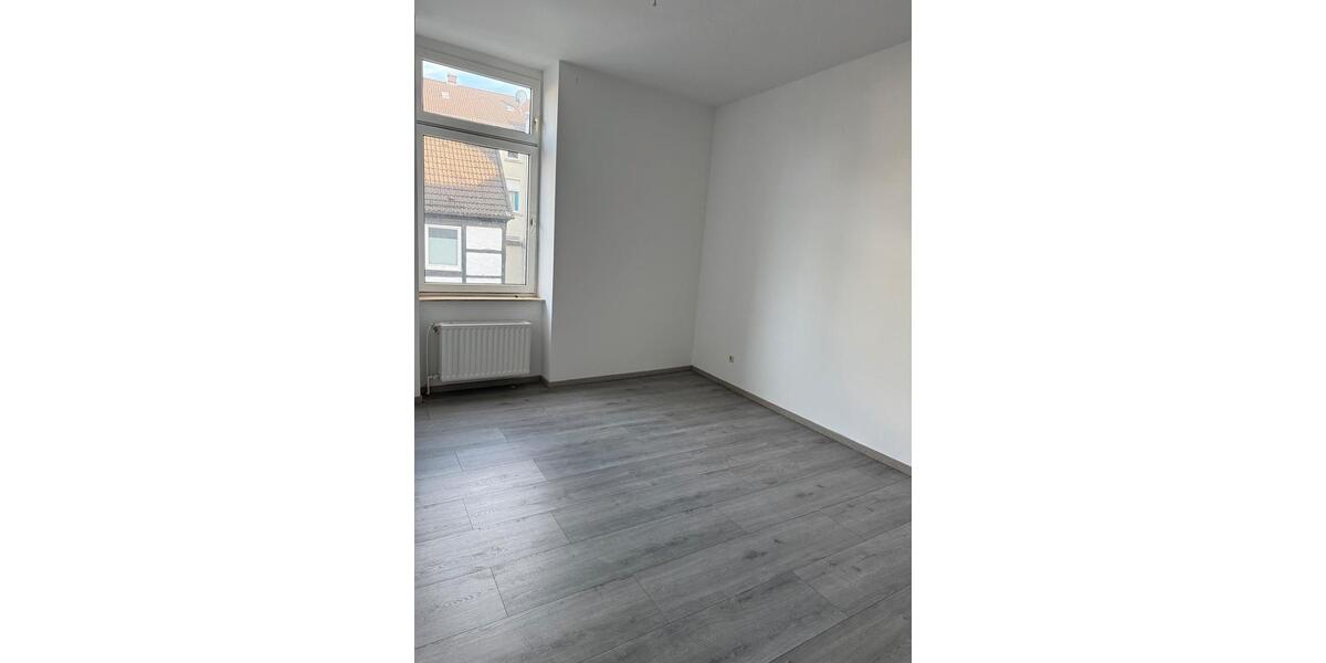 Etagenwohnung Iserlohn Letmathe - 4 Zimmer, 100 m&sup2;, 750&euro; | Angebot:26003667