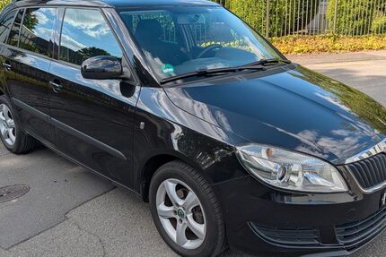 Skoda Fabia 209.800 km 22.999 &euro; Wuppertal 42105
