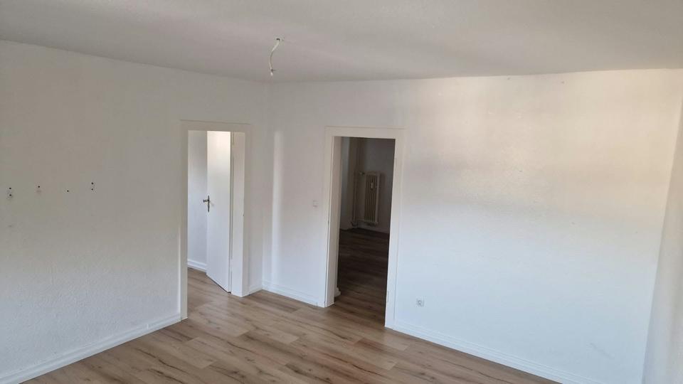 Dachgeschoßwohnung Iserlohn Grüne - 2 Zimmer, 65 m&sup2;, 480&euro; | Angebot:27587163