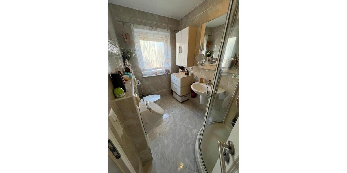 Doppelhaushälfte Wipperfürth - 7 Zimmer, 600.000&euro; | Angebot:23149281