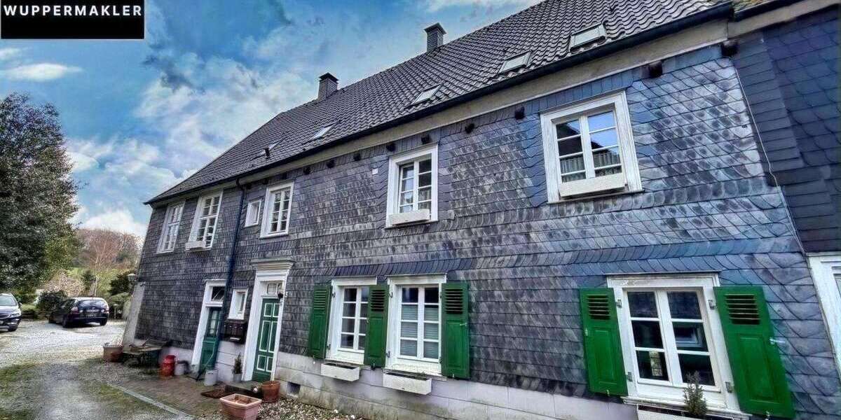 Einfamilienhaus Remscheid Lüttringhausen - 9 Zimmer, 234 m&sup2;, 349.000&euro; | Angebot:25717282