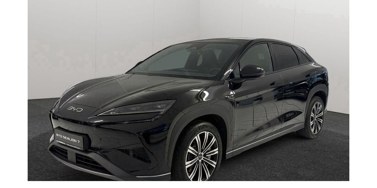 BYD SEALION 7 9.318 km 40.990 &euro; Castrop-Rauxel 44575