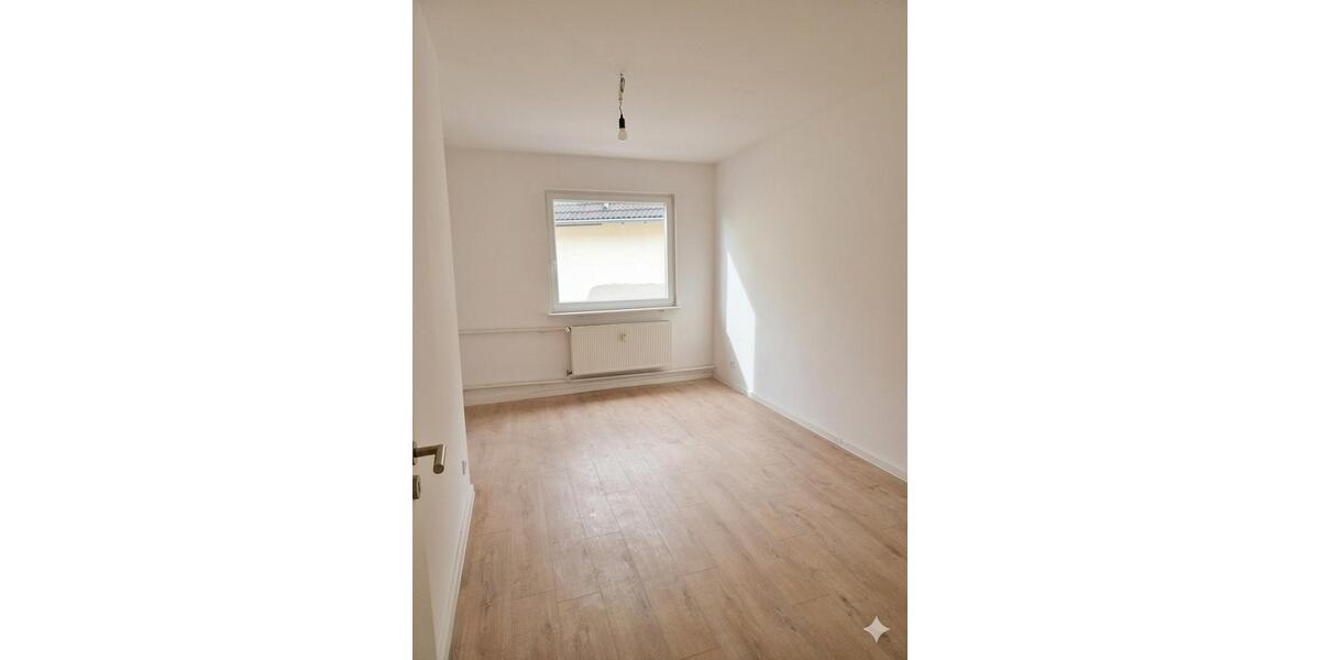 Dachgeschoßwohnung Bochum Bochum-Mitte - 3 Zimmer, 60 m&sup2;, 570&euro; | Angebot:26664657