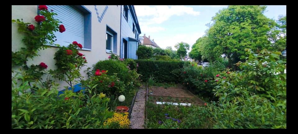 Reihenhaus Lüdenscheid Othlinghausen - 6.5 Zimmer, 148 m&sup2;, 240.000&euro; | Angebot:25612825