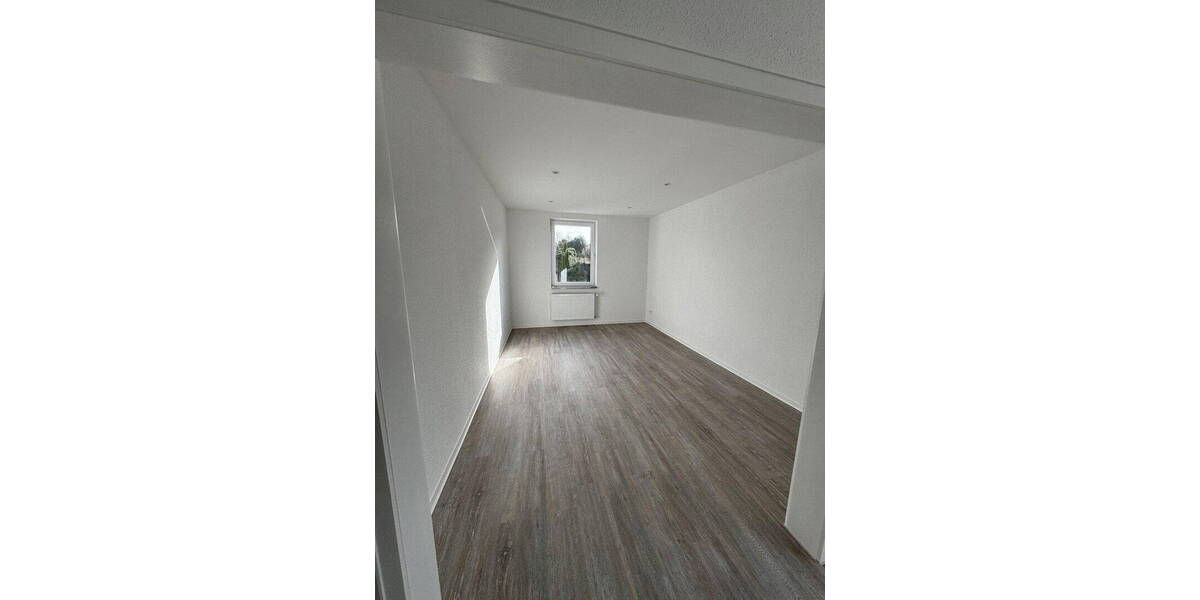 Etagenwohnung Hattingen Winz - 2 Zimmer, 58 m&sup2;, 667&euro; | Angebot:26023389