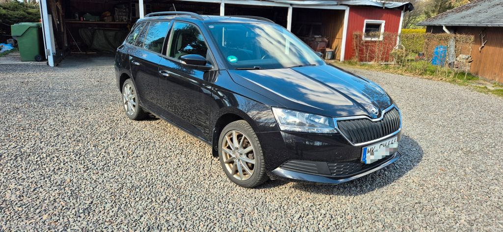 Skoda Fabia 58.600 km 12.500 &euro; Kierspe 58566