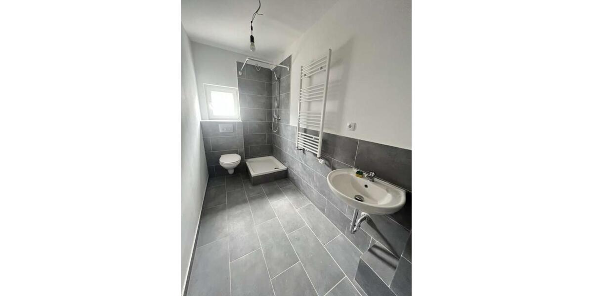 Etagenwohnung Radevormwald - 1 Zimmer, 40 m&sup2;, 520&euro; | Angebot:27591066