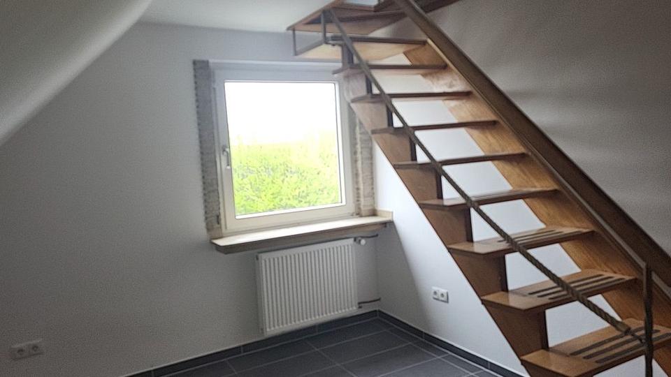 Dachgeschoßwohnung Dortmund Eving - 5 Zimmer, 90 m&sup2;, 1.000&euro; | Angebot:26639556