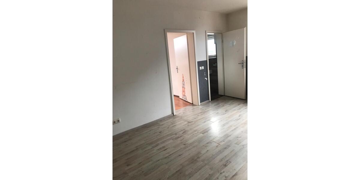 Etagenwohnung Bochum Bochum-Mitte - 4.5 Zimmer, 110 m&sup2;, 1.100&euro; | Angebot:25602107