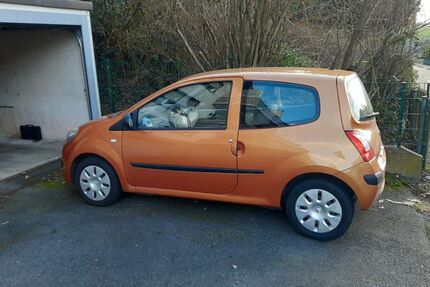 Renault Twingo 136.000 km 2.250 &euro; Halver 58553