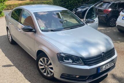 VW Passat 81.000 km 10.000 &euro; Wuppertal 42115