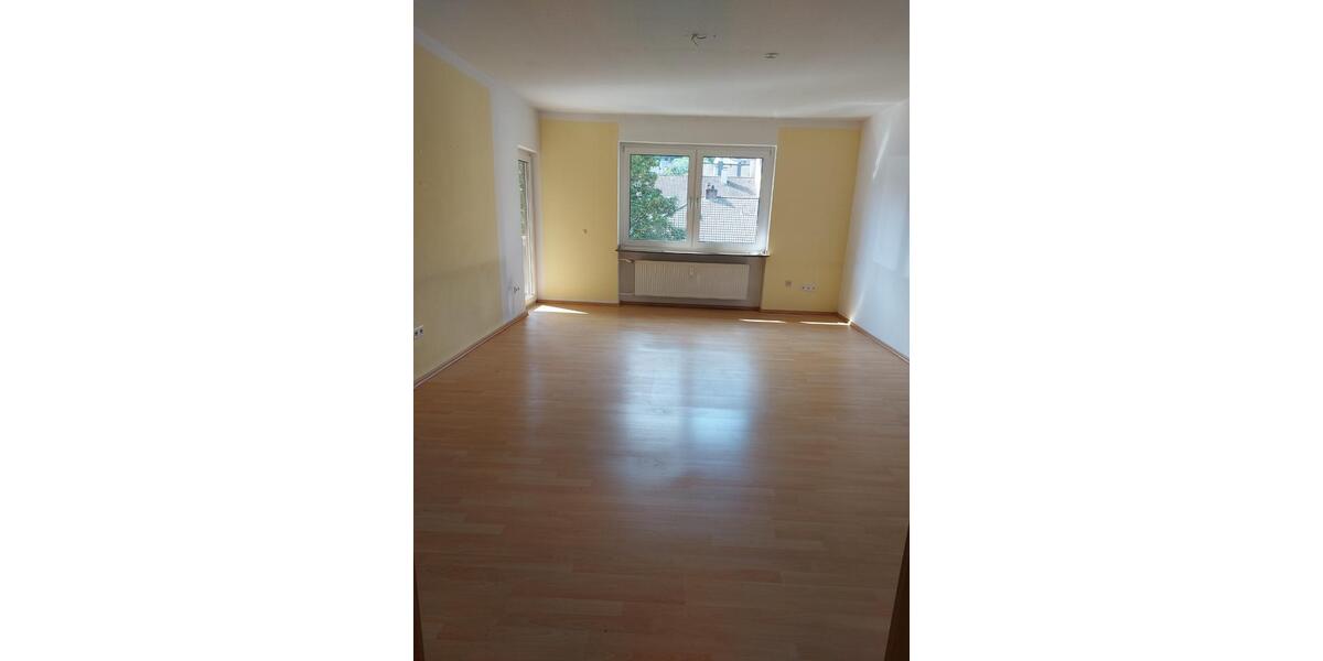 Etagenwohnung Wuppertal Elberfeld - 2 Zimmer, 63 m&sup2;, 441&euro; | Angebot:25423294