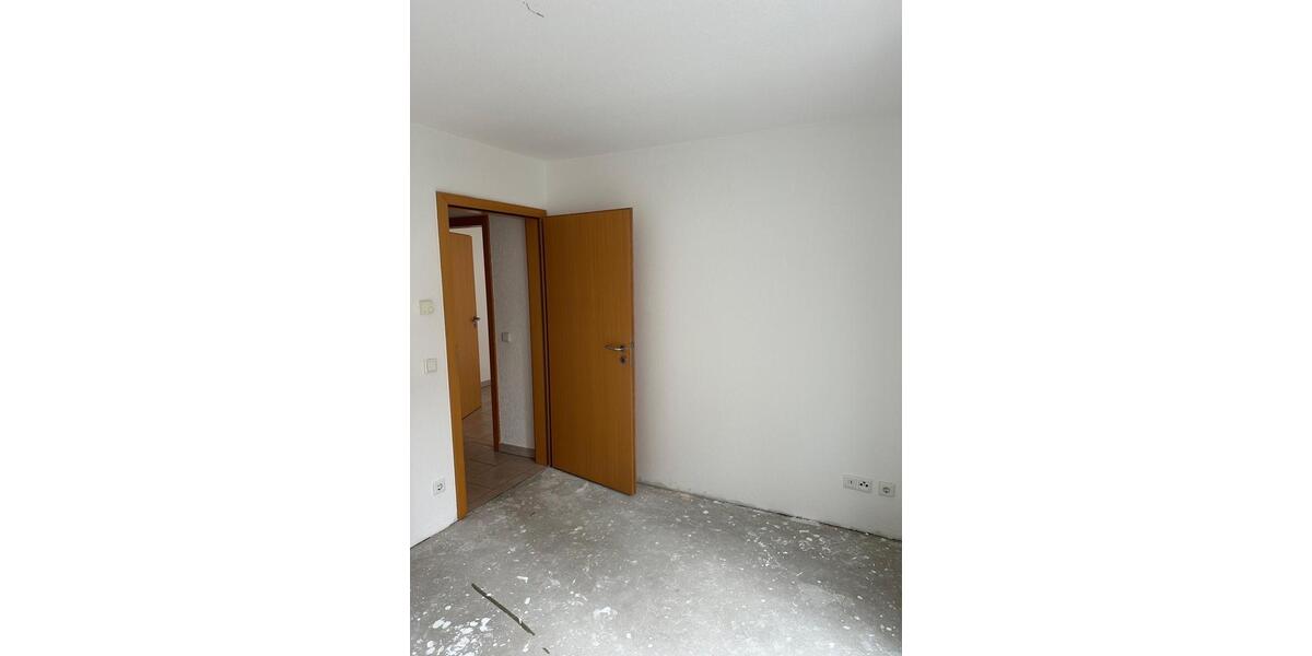 Hochparterre Witten Annen - 3.5 Zimmer, 81 m&sup2;, 885&euro; | Angebot:27609679