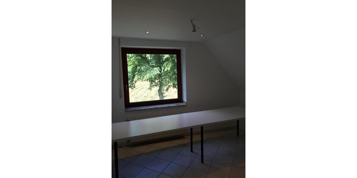 Etagenwohnung Lünen - 3.5 Zimmer, 94 m&sup2;, 990&euro; | Angebot:25723685