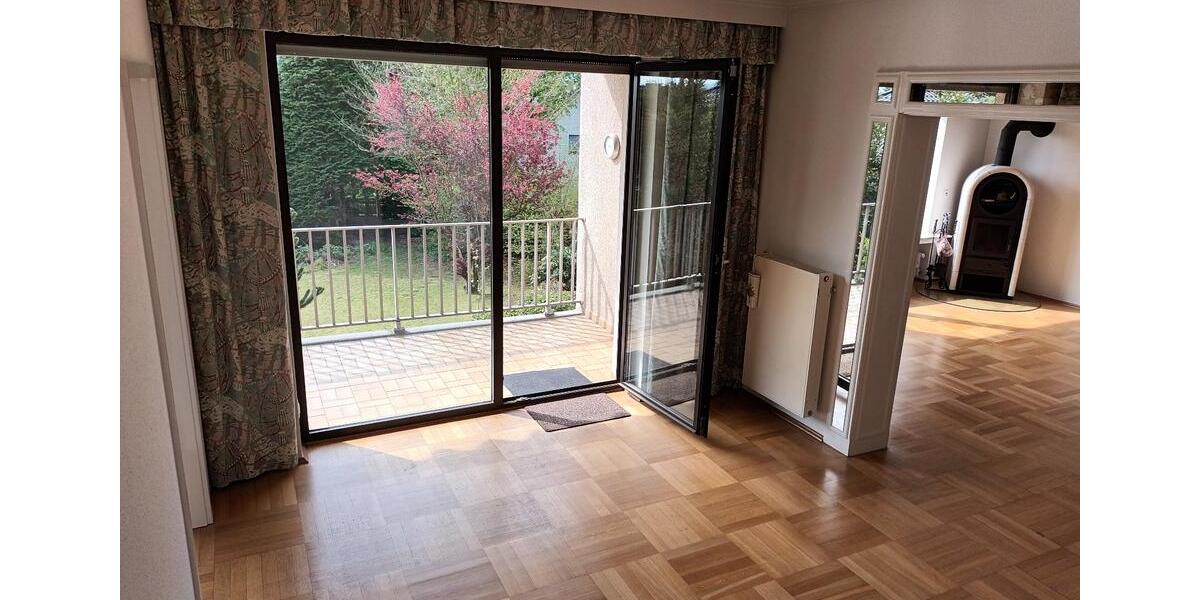 Etagenwohnung Sprockhövel - 4 Zimmer, 115 m&sup2;, 320.000&euro; | Angebot:26033202