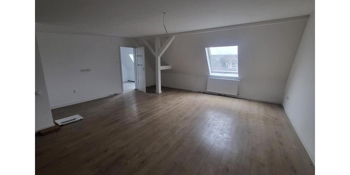 Dachgeschoßwohnung Bochum Bochum-Mitte - 1 Zimmer, 50 m&sup2;, 400&euro; | Angebot:24816922