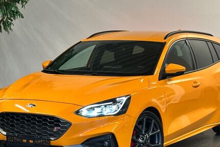 Ford Focus 27.000 km 19.999 &euro; Wuppertal 42279