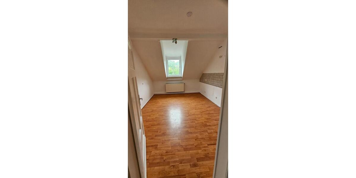 Etagenwohnung Lüdenscheid Brügge - 4 Zimmer, 90 m&sup2;, 850&euro; | Angebot:26699806