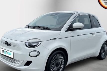 Fiat 500e 13.279 km 16.990 &euro; Balve-Langenholthausen 58802